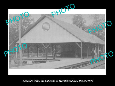 OLD LARGE HISTORIC PHOTO LAKESIDE OHIO, VIEW OF THE RAILROAD TRAIN DEPOT c1890