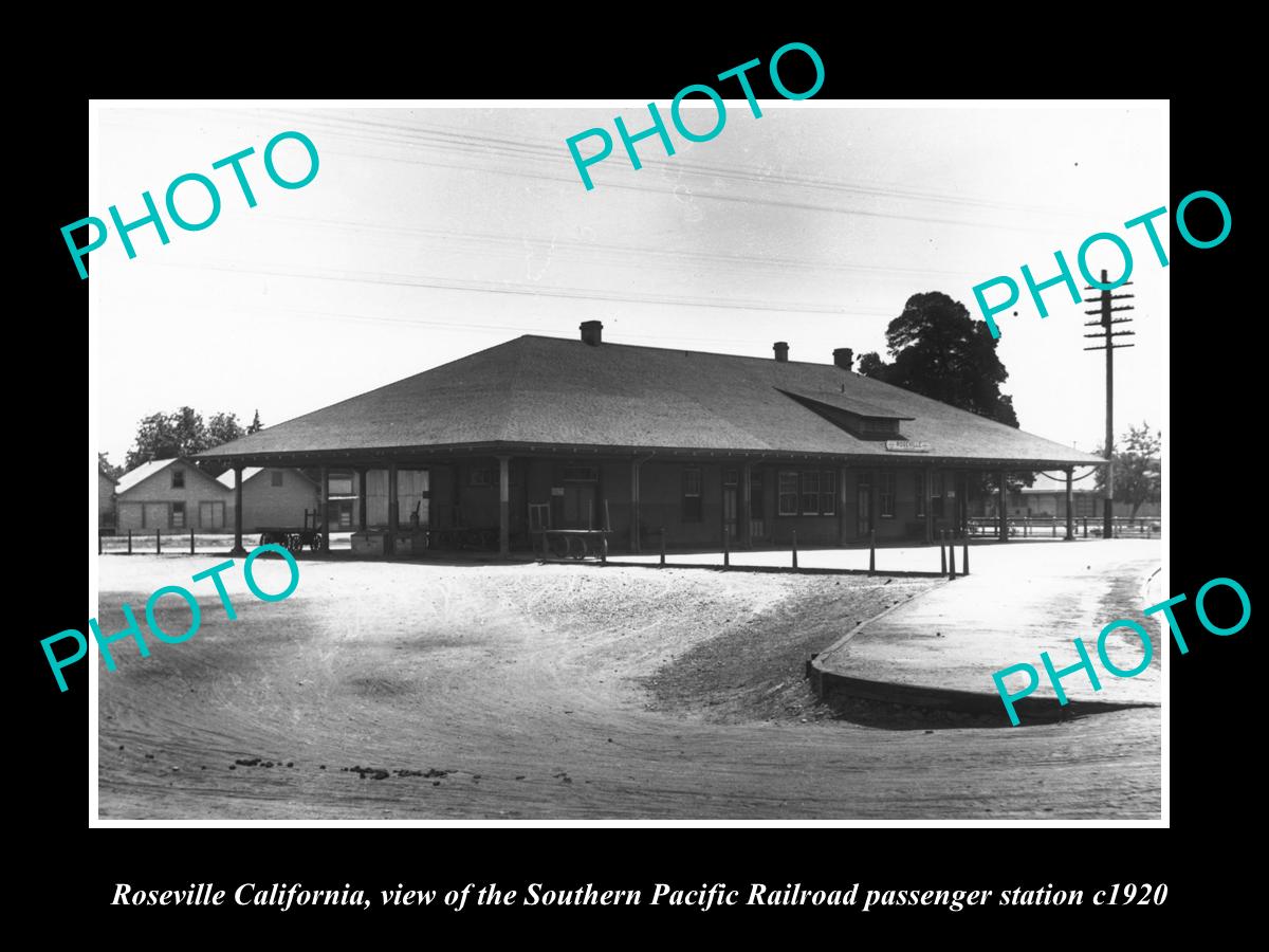 OLD LARGE HISTORIC PHOTO OF ROSEVILLE CALIFORNIA, THE SP RAILROAD DEPOT c1920