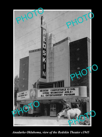 OLD LARGE HISTORIC PHOTO OF ANADARKO OKLAHOMA, VIEW OF THE REDSKIN THEATER c1945