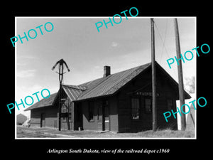 OLD LARGE HISTORIC PHOTO OF ARLINGTON SOUTH DAKOTA, THE RAILROAD DEPOT c1960