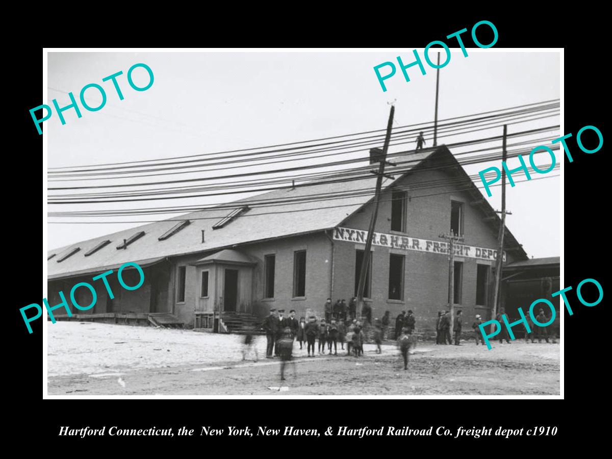 OLD LARGE HISTORIC PHOTO OF HARTFORD CONNECTICUT, THE NY&NH RAILROAD DEPOT c1910