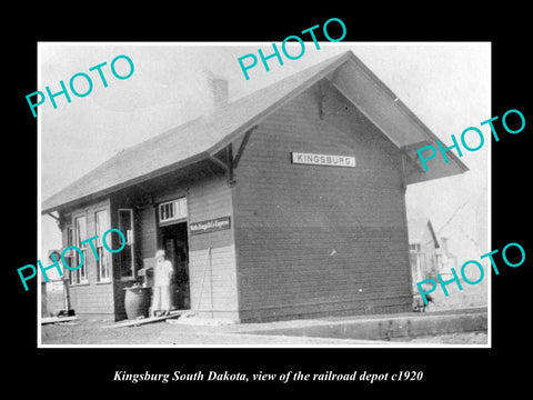OLD LARGE HISTORIC PHOTO OF KINGSBURG SOUTH DAKOTA, THE RAILROAD DEPOT c1920
