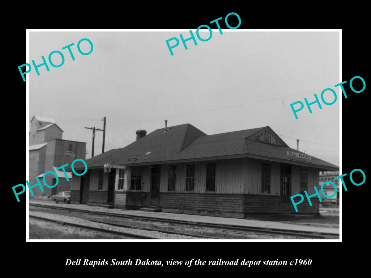 OLD LARGE HISTORIC PHOTO OF DELL RAPIDS SOUTH DAKOTA, THE RAILROAD STATION c1960