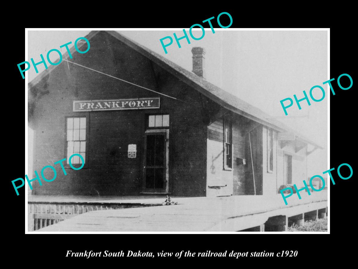 OLD LARGE HISTORIC PHOTO OF FRANKFORT SOUTH DAKOTA, RAILROAD DEPOT STATION c1920