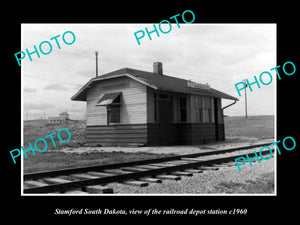 OLD LARGE HISTORIC PHOTO OF STAMFORD SOUTH DAKOTA, RAILROAD DEPOT STATION c1960