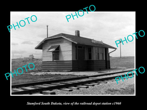 OLD LARGE HISTORIC PHOTO OF STAMFORD SOUTH DAKOTA, RAILROAD DEPOT STATION c1960