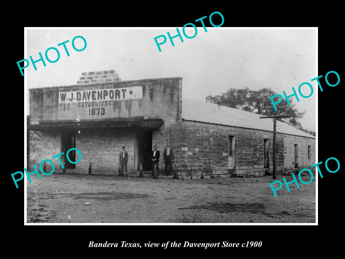 OLD LARGE HISTORIC PHOTO OF BANDERA TEXAS, VIEW OF THE DAVENPORT STORE c1900