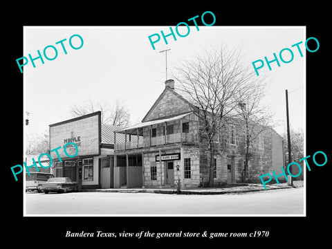 OLD LARGE HISTORIC PHOTO OF BANDERA TEXAS, THE GENERAL STORE & GAME ROOM c1970