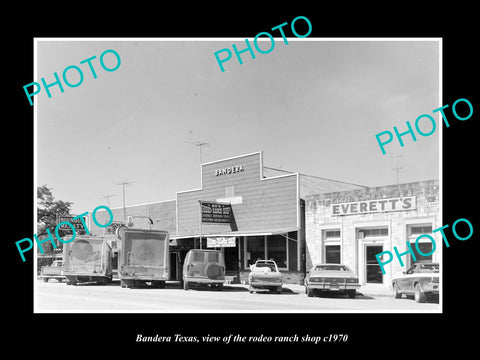 OLD LARGE HISTORIC PHOTO OF BANDERA TEXAS, VIEW OF THE RODEO RANCH SHOP c1970