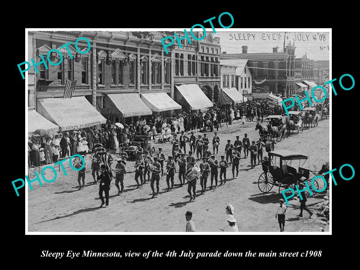 OLD LARGE HISTORIC PHOTO OF SLEEPY EYE MINNESOTA, THE JULY 4th PARADE c1908