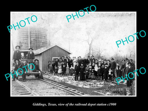 OLD LARGE HISTORIC PHOTO OF GIDDINGS TEXAS, THE RAILROAD DEPOT STATION c1900