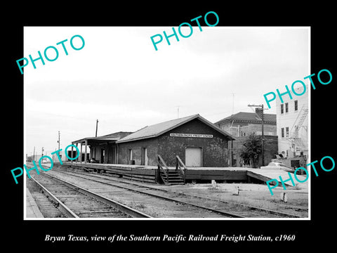 OLD LARGE HISTORIC PHOTO OF BRYAN TEXAS, THE SP RAILROAD FREIGHT STATION 1960