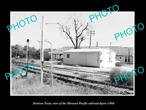 OLD LARGE HISTORIC PHOTO OF DENISON TEXAS, THE M/P RAILROAD DEPOT STATION 1960