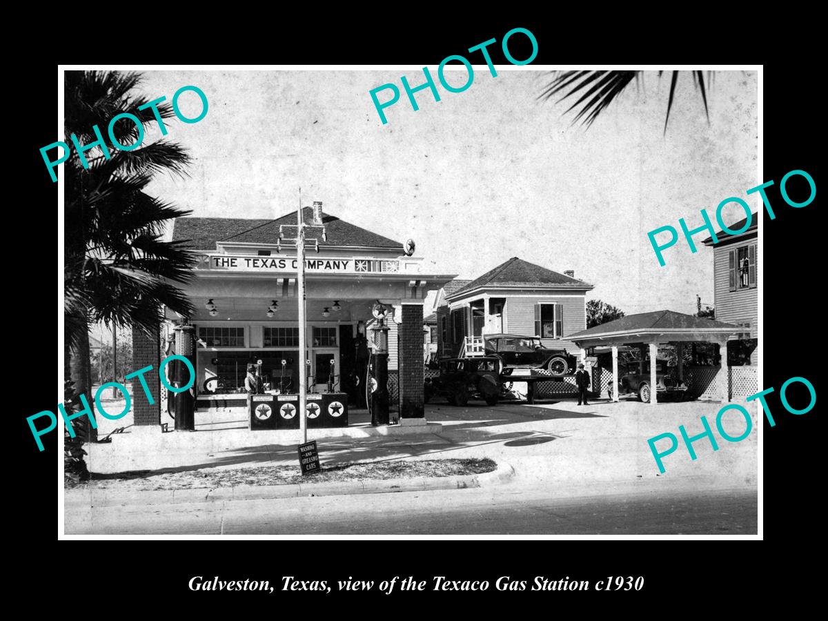 OLD LARGE HISTORIC PHOTO OF GALVESTON TEXAS, THE TEXACO OIL GAS STATION c1930