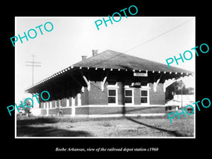 OLD LARGE HISTORIC PHOTO OF BEEBE ARKANSAS, THE RAILROAD DEPOT STATION c1960