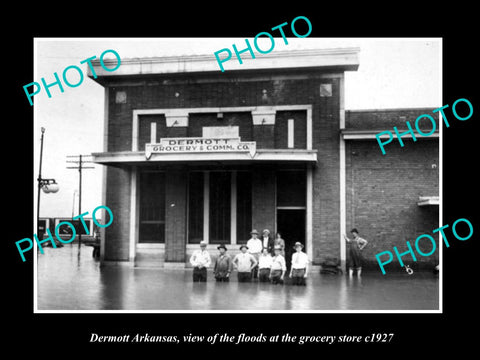 OLD LARGE HISTORIC PHOTO OF DERMOTT ARKANSAS, THE GROCERY STORE FLOODING c1927