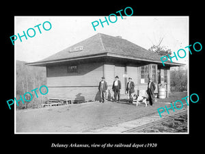 OLD LARGE HISTORIC PHOTO OF DELANEY ARKANSAS, THE RAILROAD DEPOT STATION c1920