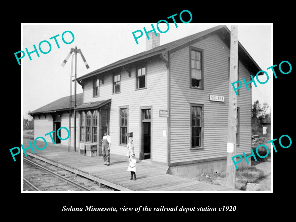 OLD LARGE HISTORIC PHOTO OF SOLANA MINNESOTA, THE RAILROAD DEPOT STATION c1920