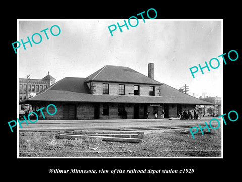 OLD LARGE HISTORIC PHOTO OF WILLMAR MINNESOTA, THE RAILROAD DEPOT STATION c1920