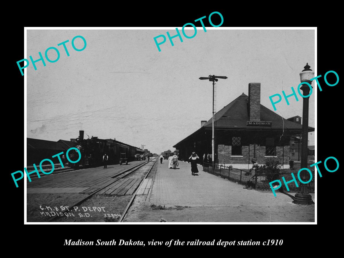 OLD LARGE HISTORIC PHOTO OF MADISON SOUTH DAKOTA, RAILROAD DEPOT STATION c1910