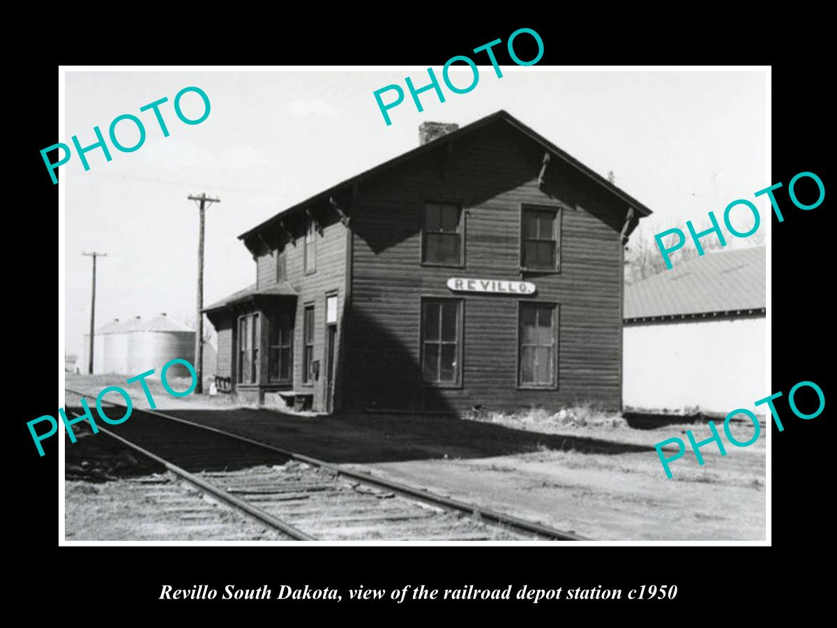 OLD LARGE HISTORIC PHOTO OF REVILLO SOUTH DAKOTA, RAILROAD DEPOT STATION c1950