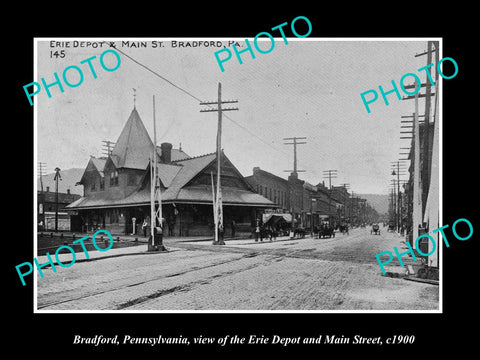 OLD LARGE HISTORIC PHOTO OF BRADFORD PENNSYLVANIA, THE ERIE RAILROAD DEPOT c1900