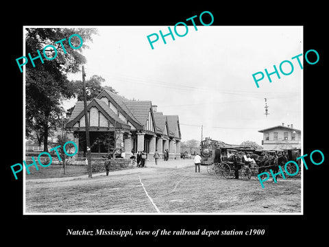 OLD LARGE HISTORIC PHOTO OF NATCHEZ MISSISSIPPI, THE RAILROAD DEPOT STATION 1920