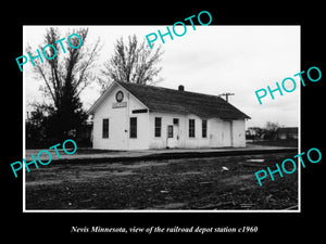 OLD LARGE HISTORIC PHOTO OF NEVIS MINNESOTA, THE RAILROAD DEPOT STATION c1960