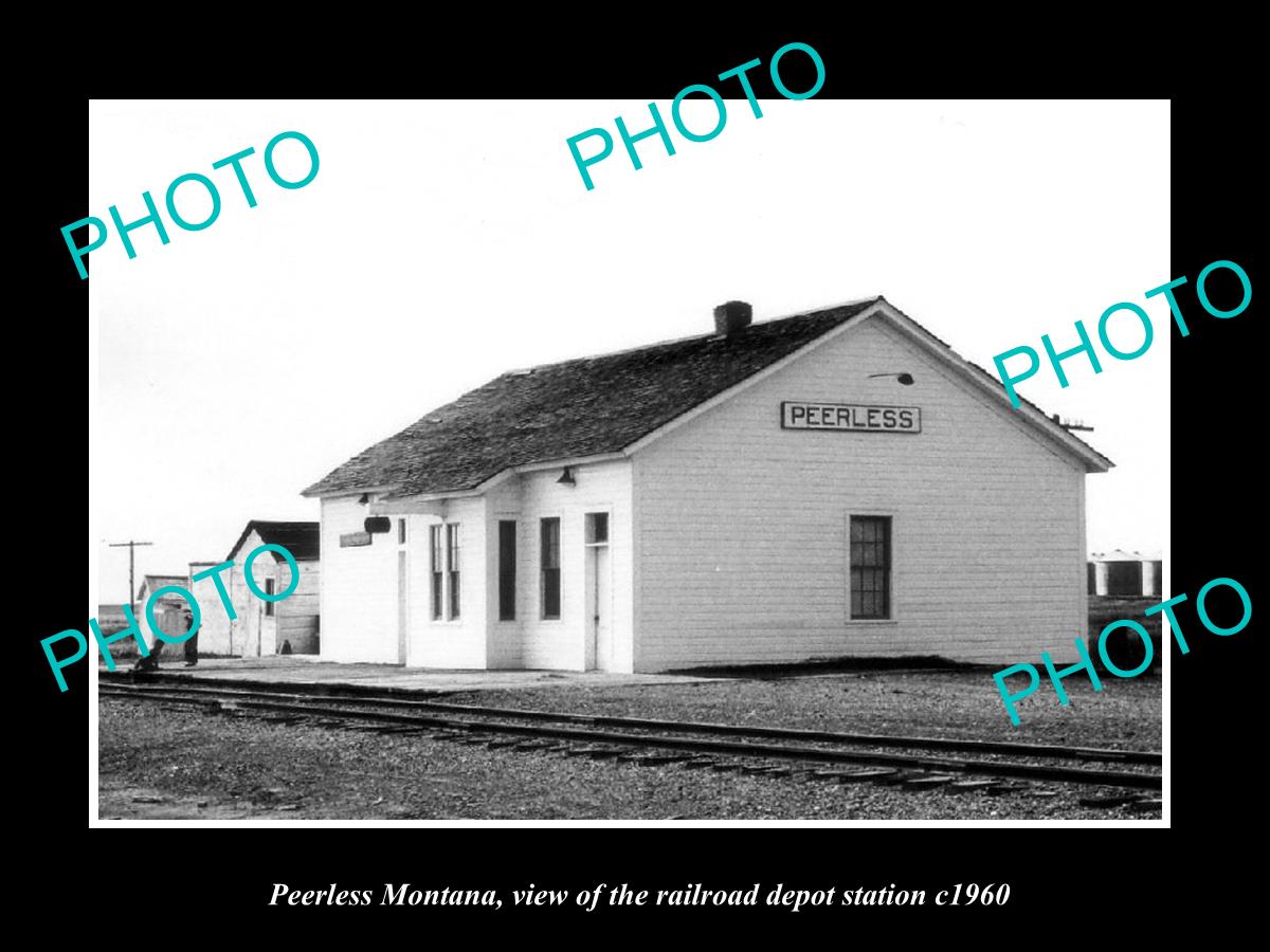 OLD LARGE HISTORIC PHOTO OF PEERLESS MONTANA, THE RAILROAD STATION c1960