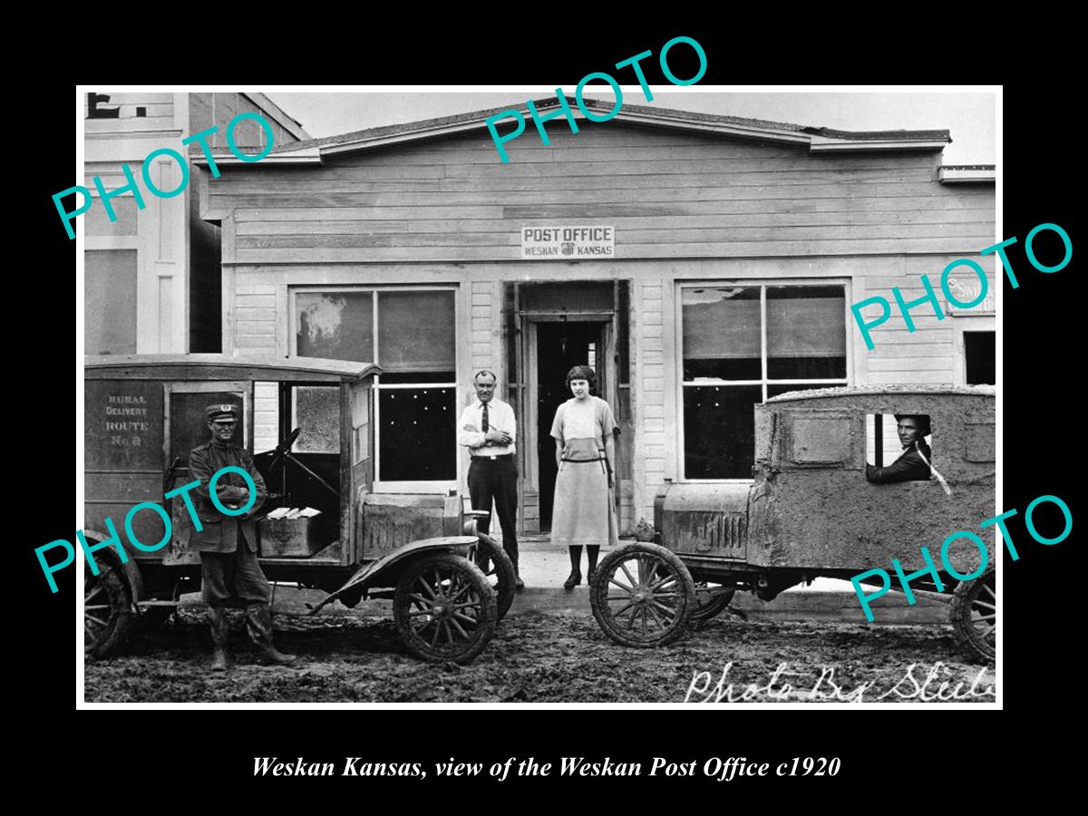 OLD LARGE HISTORIC PHOTO OF WESKAN KANSAS, THE TOWN POST OFFICE BUILDING c1920