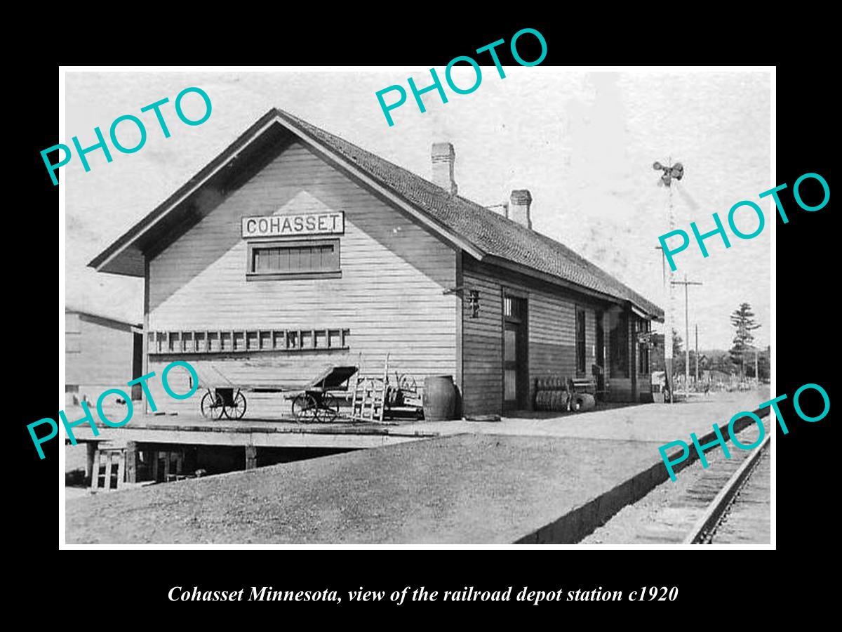 OLD LARGE HISTORIC PHOTO OF COHASSET MINNESOTA, THE RAILROAD DEPOT STATION c1920