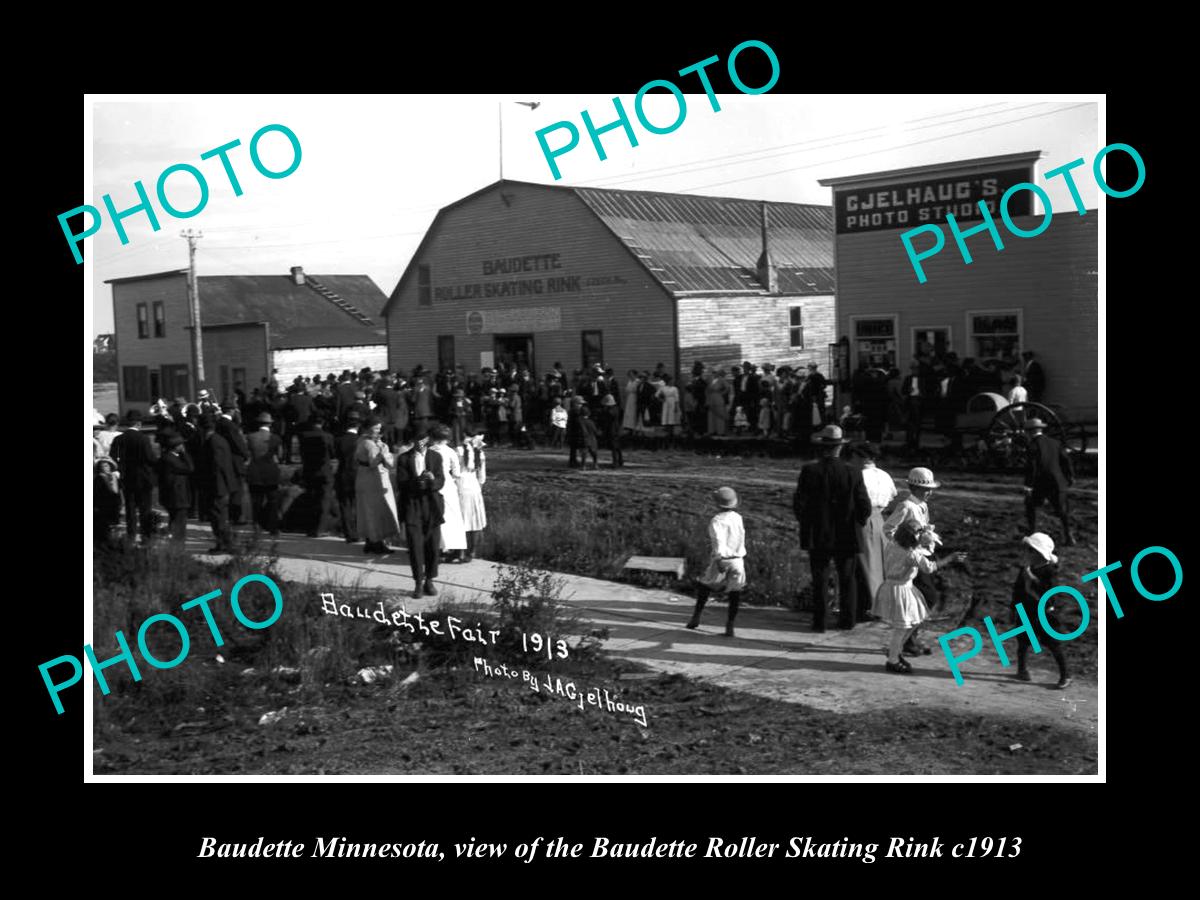 OLD LARGE HISTORIC PHOTO OF BAUDETTE MINNESOTA, THE ROLLER SKATING RINK c1913