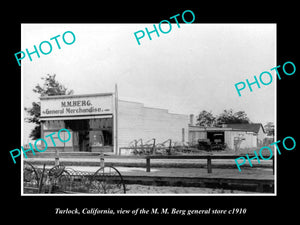 OLD LARGE HISTORIC PHOTO OF TURLOCK CALIFORNIA, THE BERG GENERAL STORE c1910