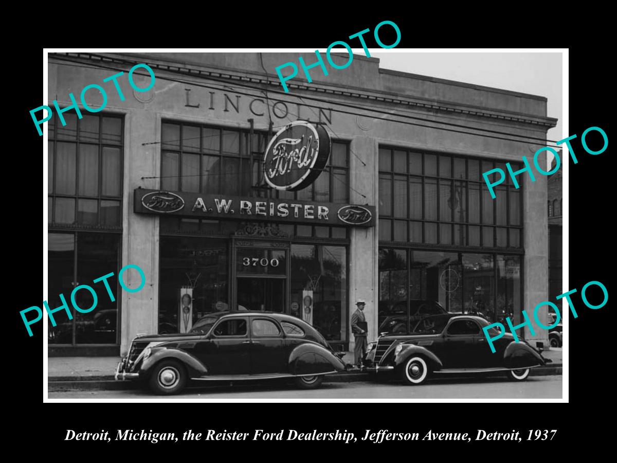 OLD LARGE HISTORIC PHOTO OF DETROIT MICHIGAN, THE REISTER FORD DEALERSHIP c1937