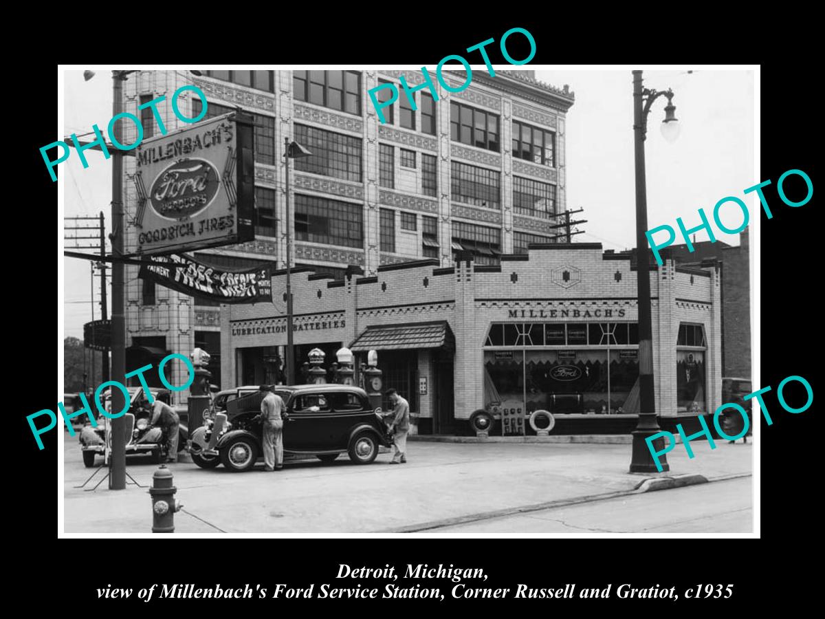 OLD LARGE HISTORIC PHOTO OF DETROIT MICHIGAN, THE FORD SERVICE STATION c1935