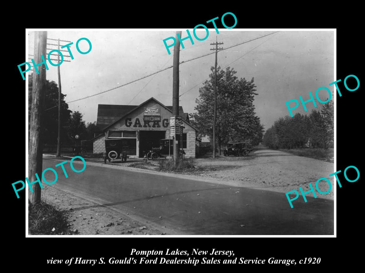 OLD LARGE HISTORIC PHOTO OF POMPTON LAKES NEW JERSEY, THE FORD DEALERSHIP c1920