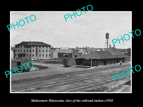 OLD LARGE HISTORIC PHOTO OF MAHNOMEN MINNESOTA, THE RAILROAD STATION c1920