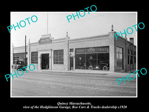 OLD LARGE HISTORIC PHOTO OF QUINCY MASSACHUSETTS, THE REO CAR & TRUCK STORE 1920