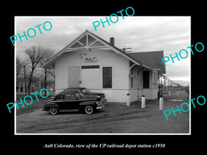 OLD LARGE HISTORIC PHOTO OF AULT COLORADO, THE RAILROAD DEPOT STATION c1950