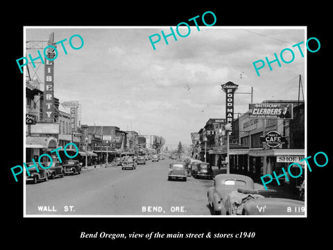 OLD LARGE HISTORIC PHOTO OF BEND OREGON, VIEW OF THE MAIN St & STORES c1940