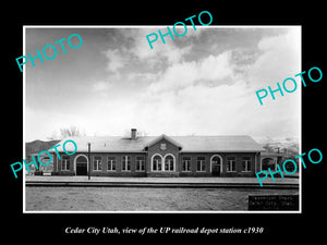 OLD LARGE HISTORIC PHOTO OF CEDAR CITY UTAH, THE RAILROAD DEPOT STATION c1930