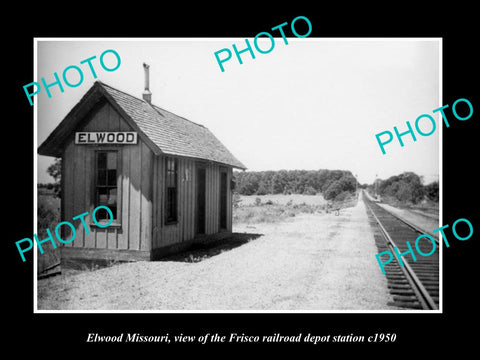 OLD LARGE HISTORIC PHOTO OF ELWOOD MISSOURI, THE FRISCO RAILROAD DEPOT c1950