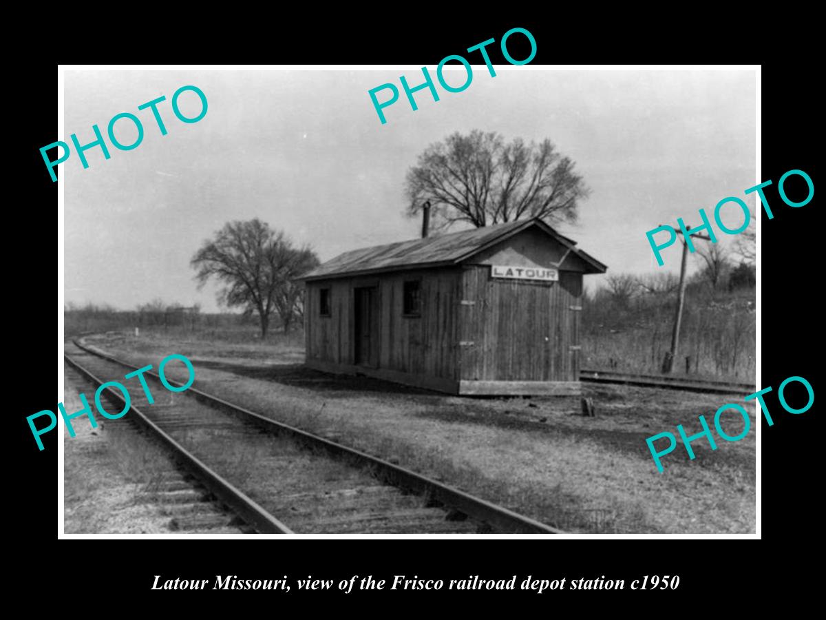 OLD LARGE HISTORIC PHOTO OF LATOUR MISSOURI, THE FRISCO RAILROAD DEPOT c1950