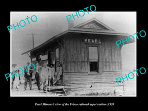 OLD LARGE HISTORIC PHOTO OF PEARL MISSOURI, THE FRISCO RAILROAD STATION c1920