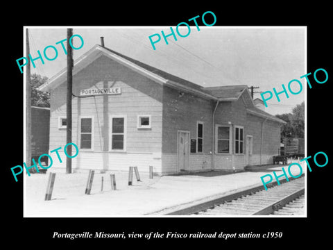 OLD LARGE HISTORIC PHOTO OF PORTAGEVILLE MISSOURI, FRISCO RAILROAD STATION c1950