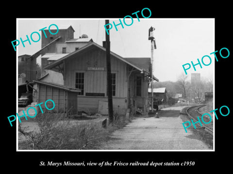 OLD LARGE HISTORIC PHOTO OF St MARYS MISSOURI, THE FRISCO RAILROAD STATION c1950