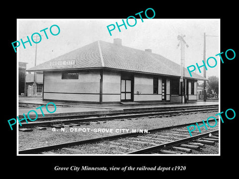 OLD LARGE HISTORIC PHOTO OF GROVE CITY MINNESOTA, RAILROAD DEPOT STATION c1920