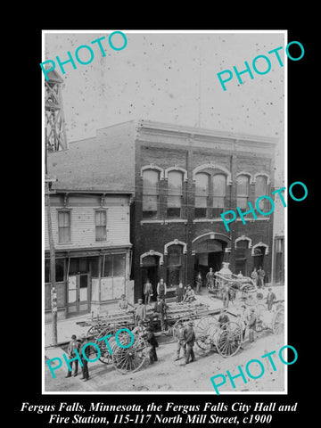 OLD LARGE HISTORIC PHOTO FERGUS FALLS MINNESOTA, THE FIRE STATION & CREW c1900