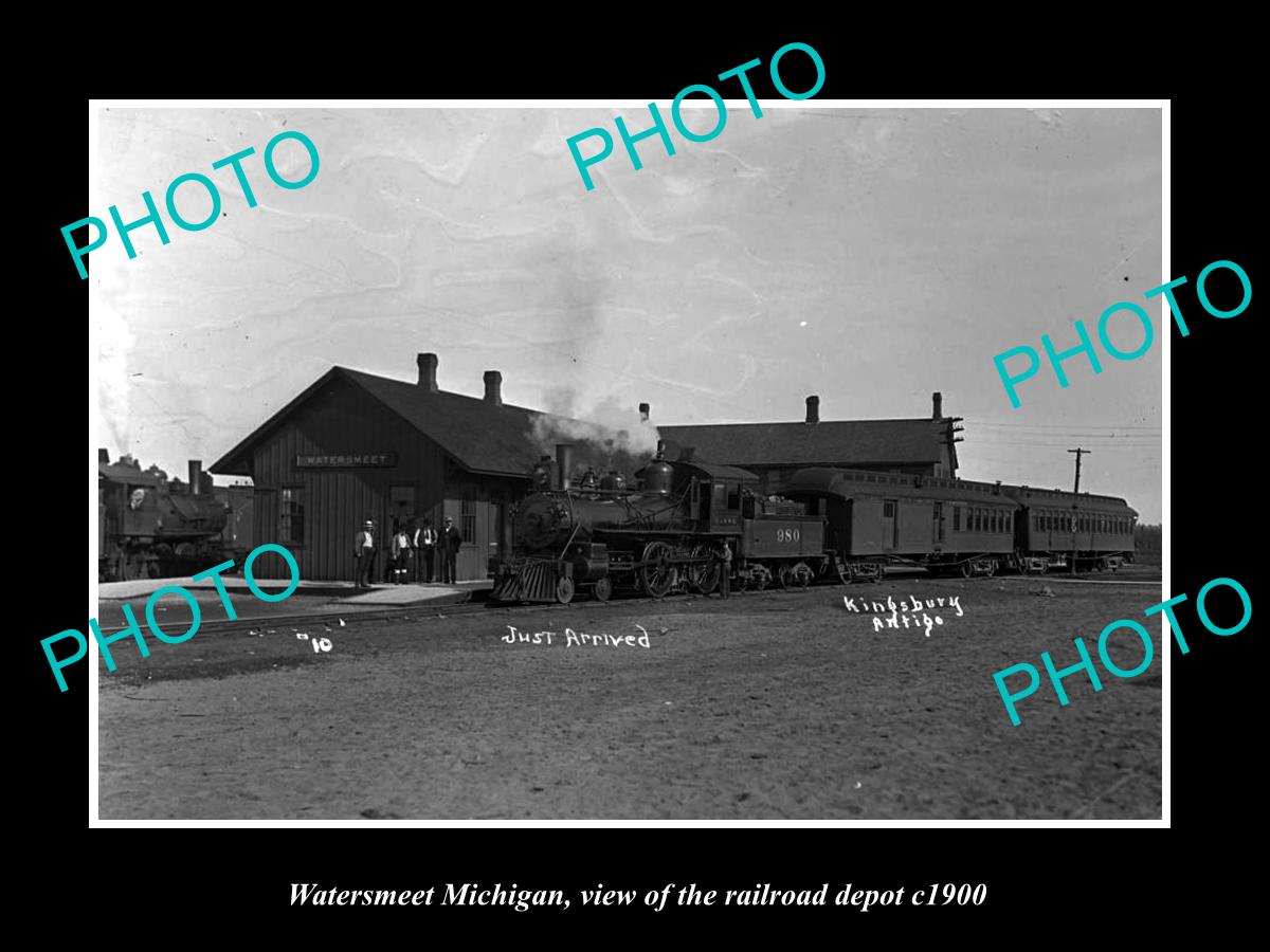 OLD LARGE HISTORIC PHOTO OF WATERSMEET MICHIGAN, RAILROAD DEPOT STATION c1900