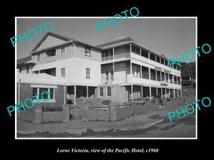 OLD LARGE HISTORIC PHOTO OF LORNE VICTORIA, VIEW OF THE PACIFIC HOTEL c1960